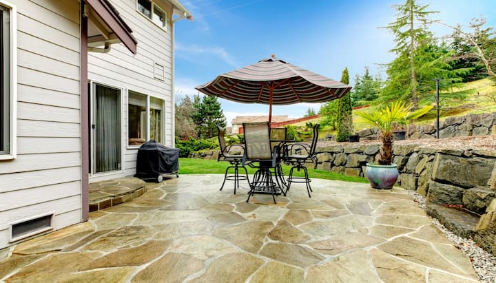 Beautifully Textured and Patterned Concrete Patios in Kansas City, Missouri